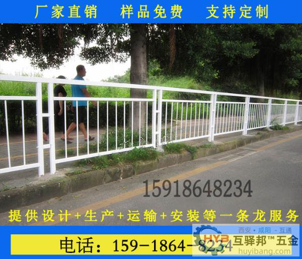 肇庆园林市政道路防护隔离栏锌钢防生锈栅栏 肇庆园林市政道路防护隔离栏锌钢防生锈栅栏