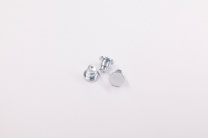 供应各种铆钉，规格和价格可议